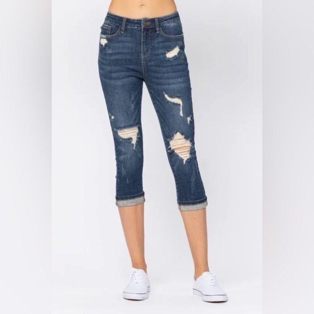 Judy Blue High Rise Boho Shabby Chic Distressed Stretch Capri Pants